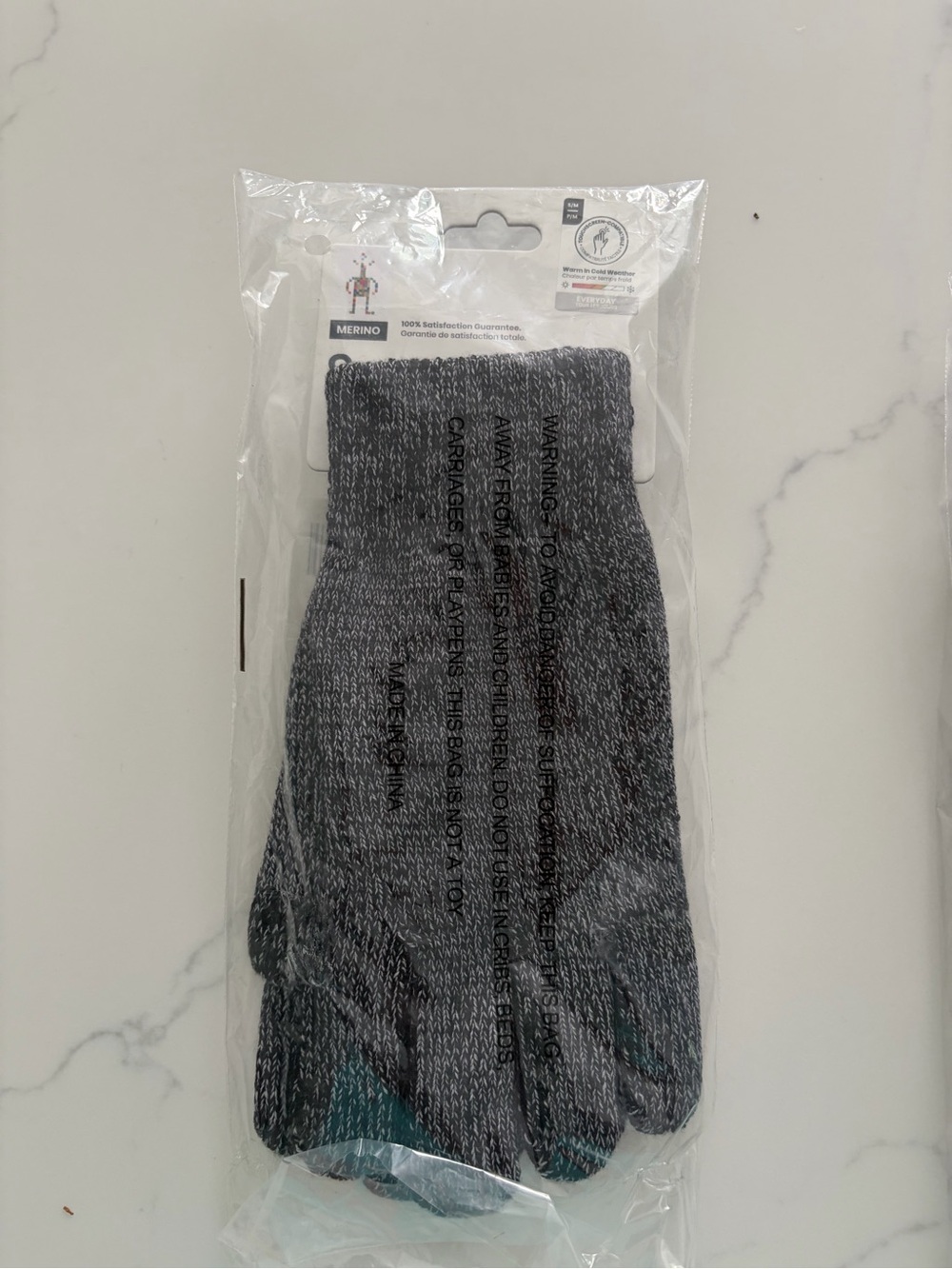 Smartwool Small/Medium Merino Wool Cozy Glove Black NWT